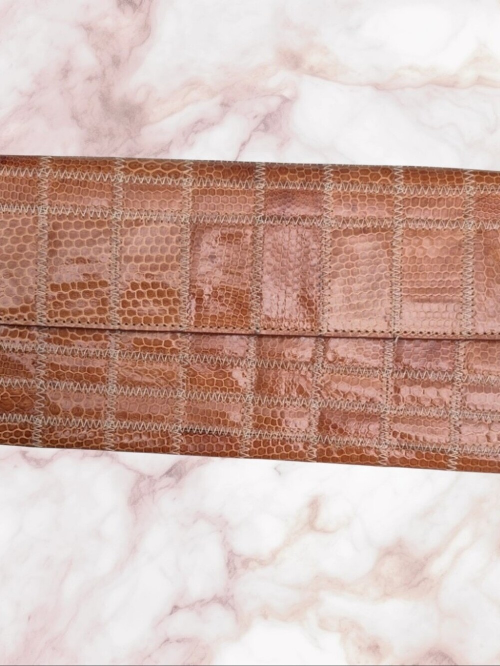 💕Italian-Made Signature Leather Clutch Handbag with Contrast Trim💕